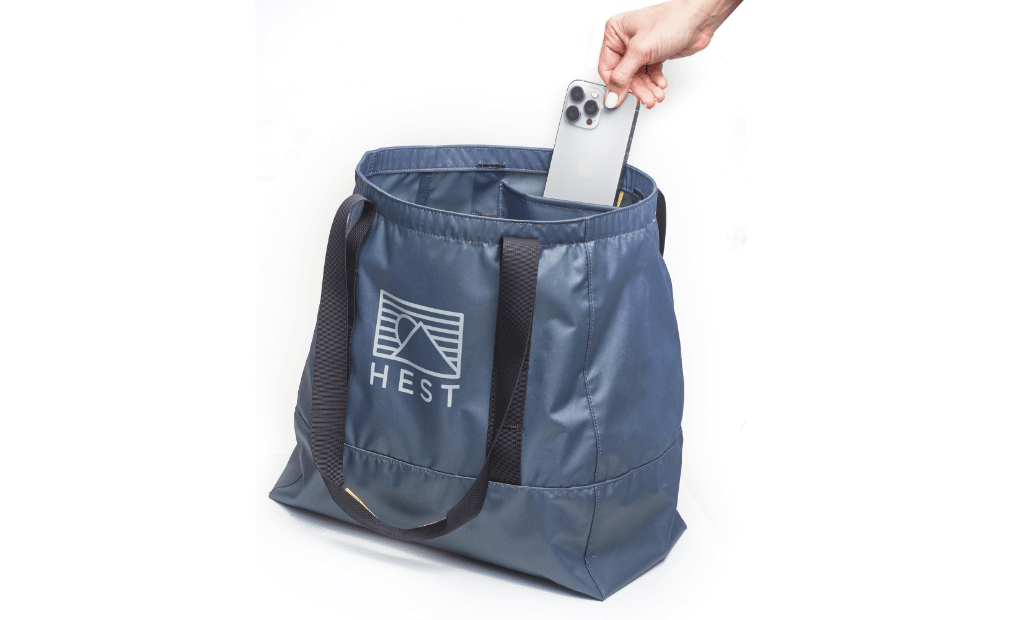 HEST Outdoor Tote Bag